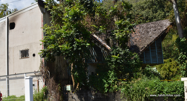 L'ancien bowling incendié dans la nuit de samedi à dimanche.