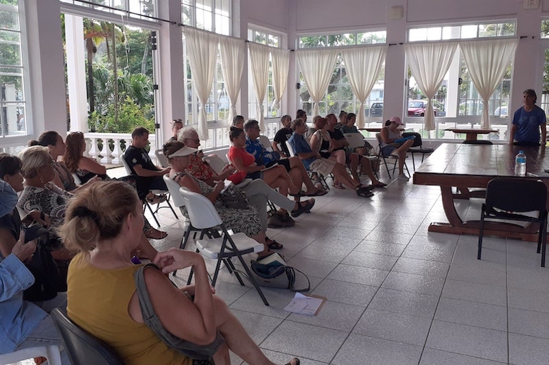 Une trentaine de personnes a assisté à la toute première réunion du nouveau collectif A ti'a Raiatea. ©Marion Alexandre