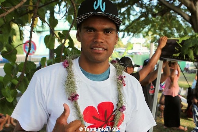 Va’a V6 – Moloka’i Hoe : interview exclusive avec Hiromana Florès de Shell Va’a en direct de Hawai’i