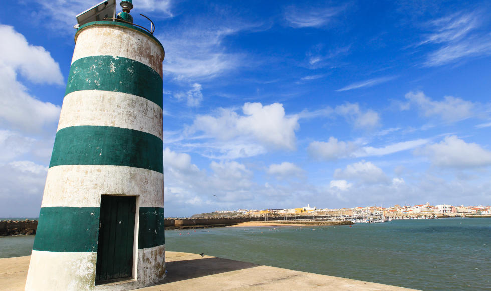 Surf International – Moche Rip Curl Pro Portugal : Michel Bourez en repêchage !