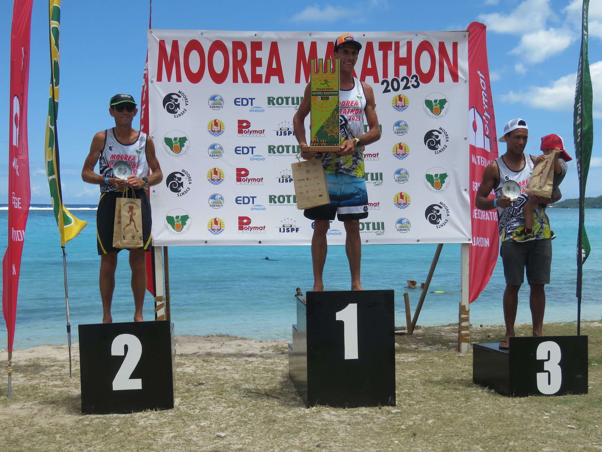 Damien Troquenet a fait la course en tête de bout en bout sur les 42,195 km.