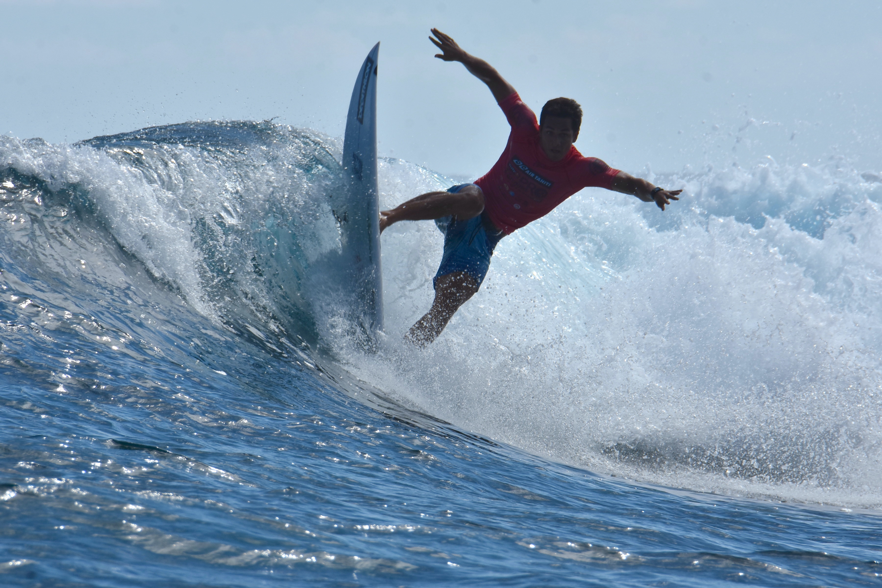 Après sa victoire en 2015 à Rangiroa, Mihimana Braye disputait, mercredi, une nouvelle finale sur le spot de Avatoru.