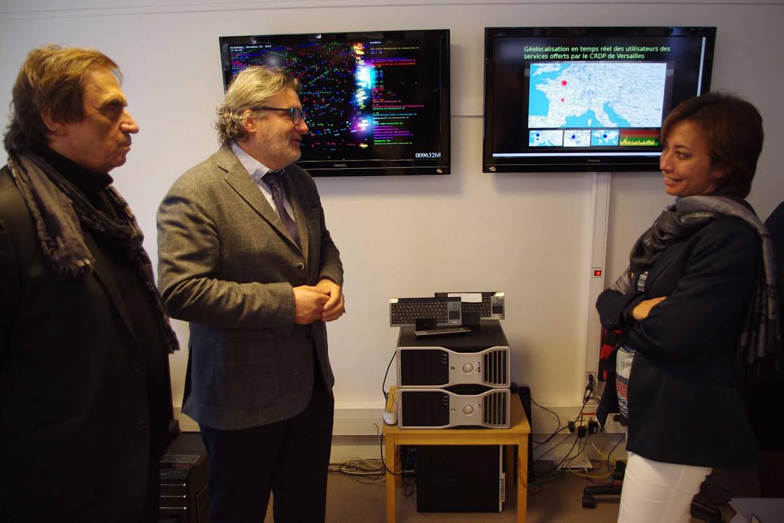 Développement de l’école numérique: Nicole Sanquer-Fareata visite le Médiapôle de Marly-le-Roi