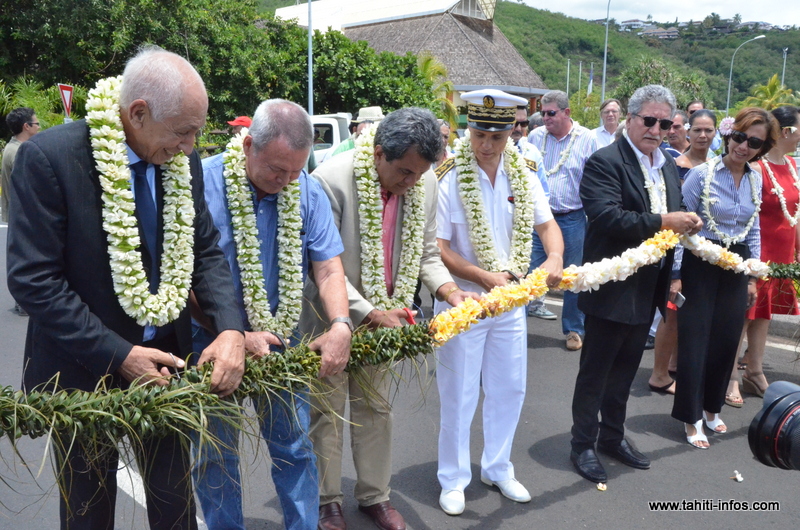 Inauguration officielle du rond-point de la mairie à Punaauia