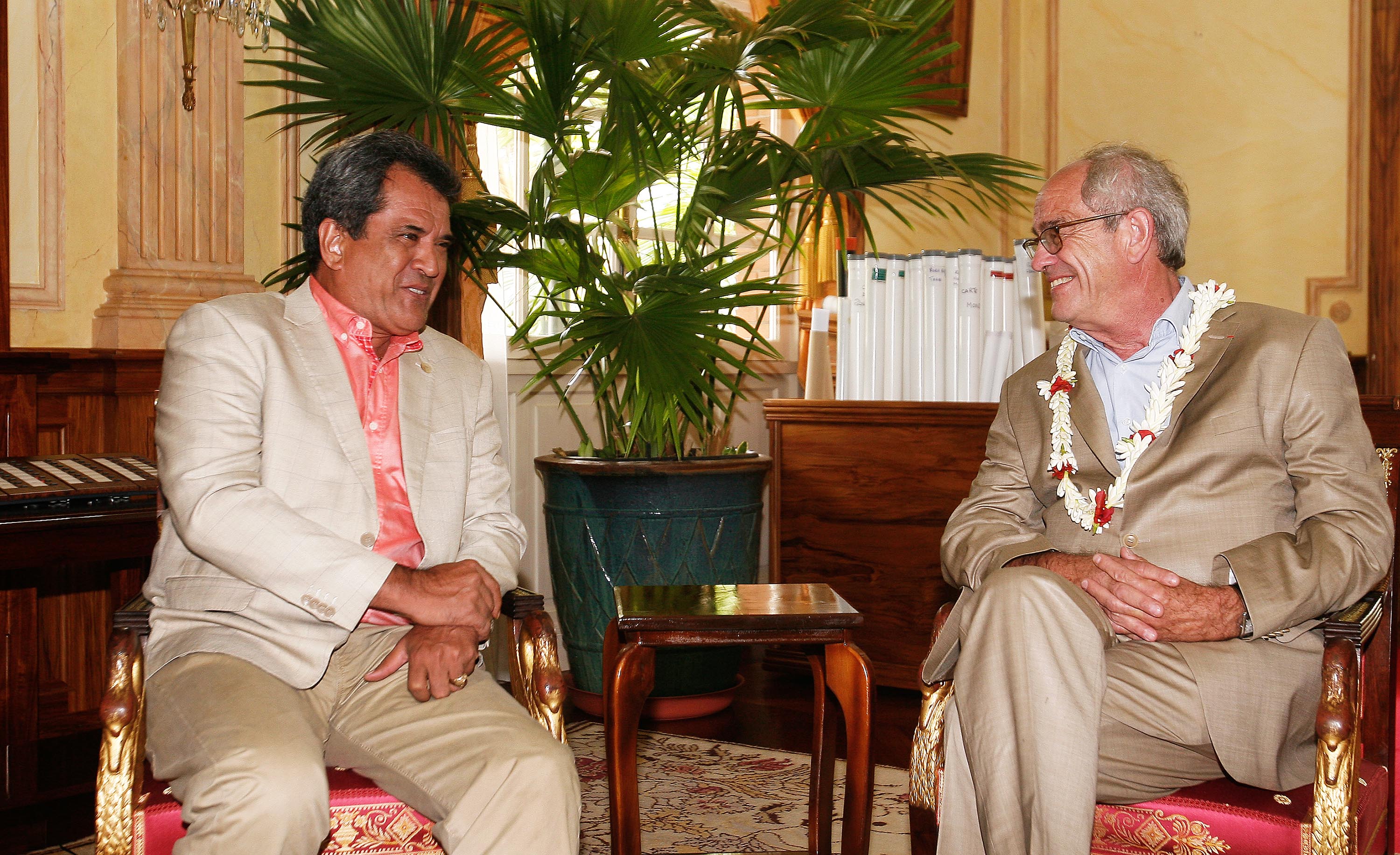 Edouard Fritch reçoit le représentant du CSA