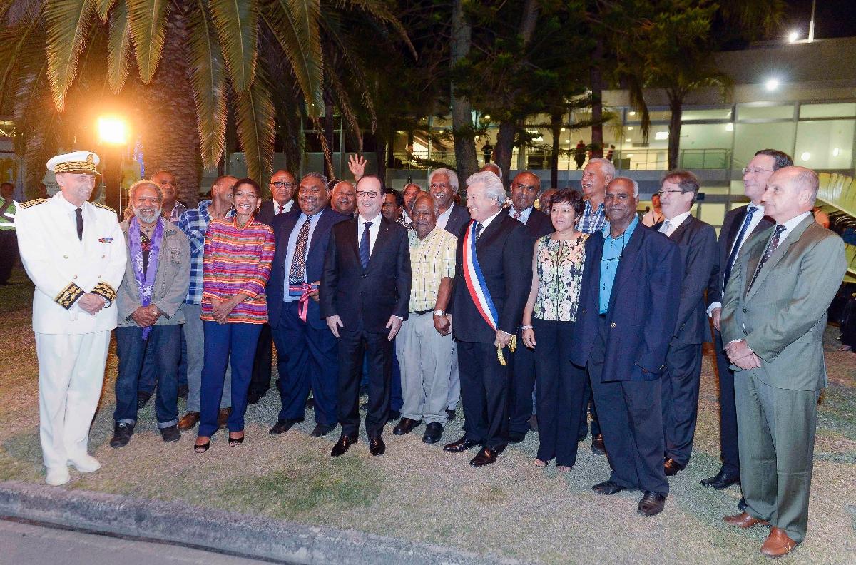 Hollande: "les Calédoniens auront le dernier mot" sur leur avenir