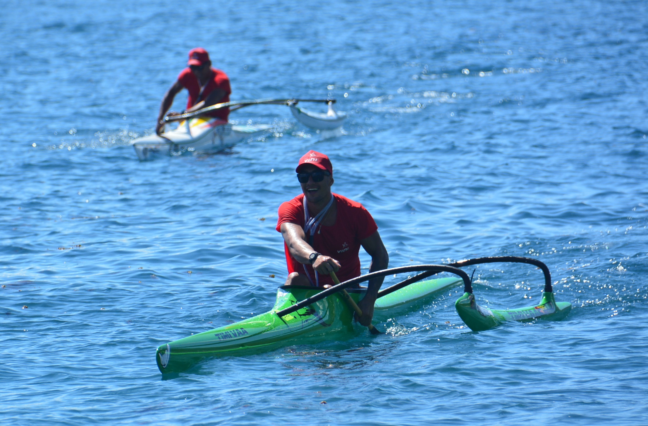 Sous une grosse chaleur, Hititua Taerea a été le plus costaud samedi. Derrière le rameur de Pirae Va'a, son cousin, Tutearii Hoatua, qui a pointé à une dizaine de secondes du vainqueur.