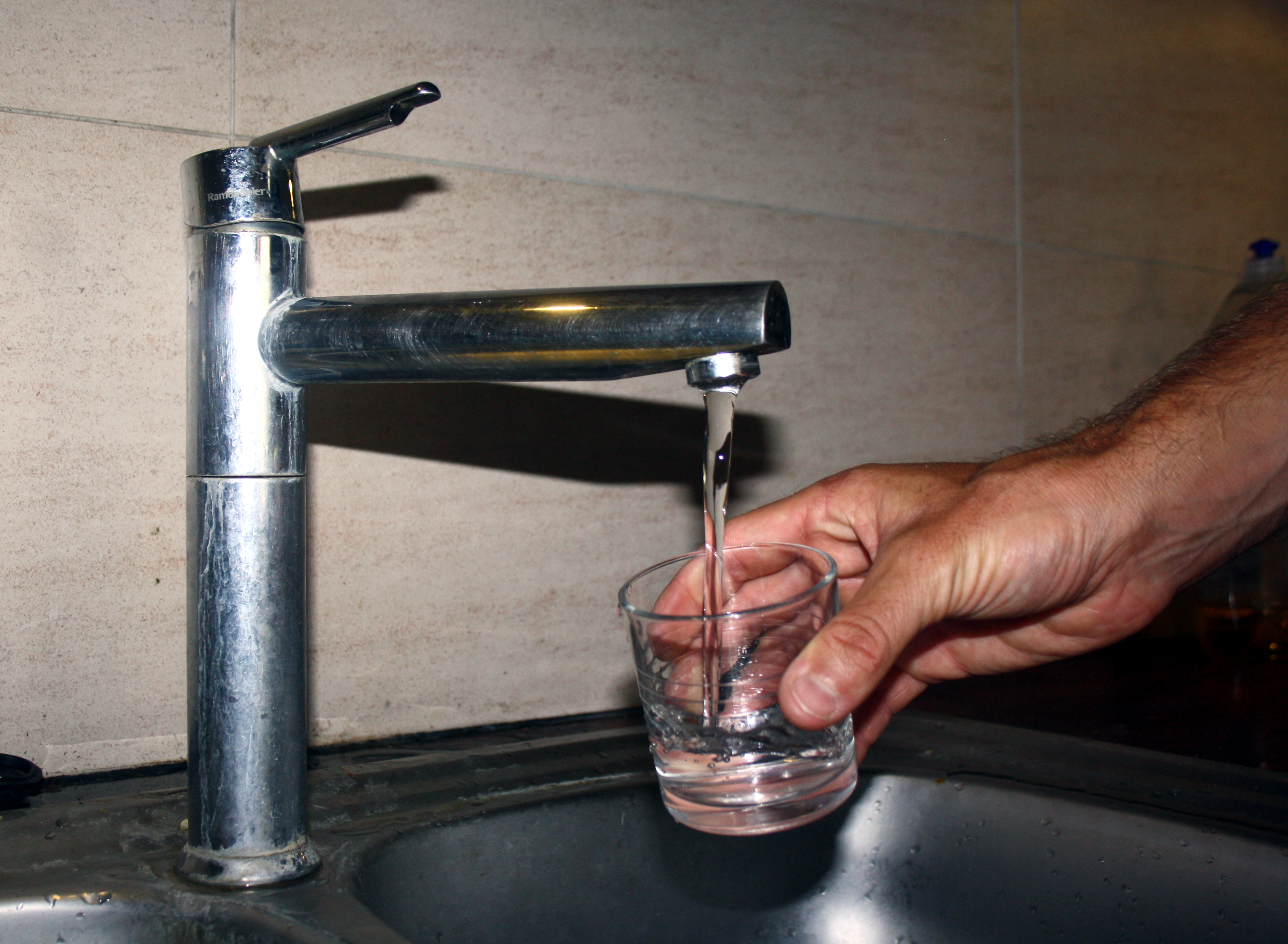 Les élus municipaux veulent créer un tarif social de l'eau