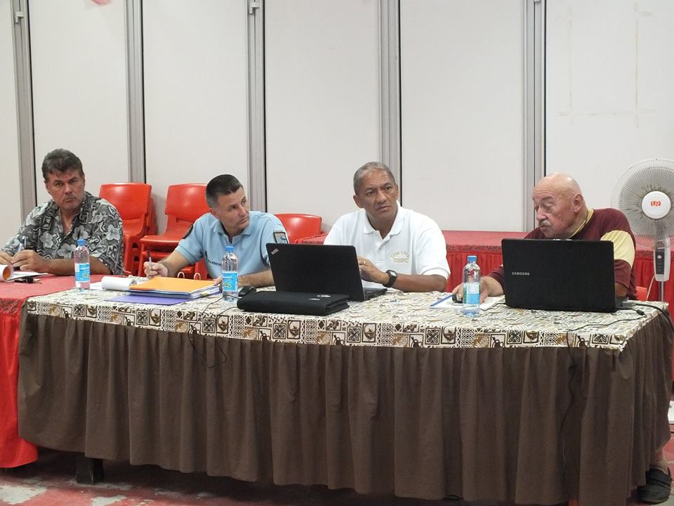 I te parau o te mau mero o te 'āpo'ora'a 'oire nô Teva i uta mā '"ua ineine mātou !"