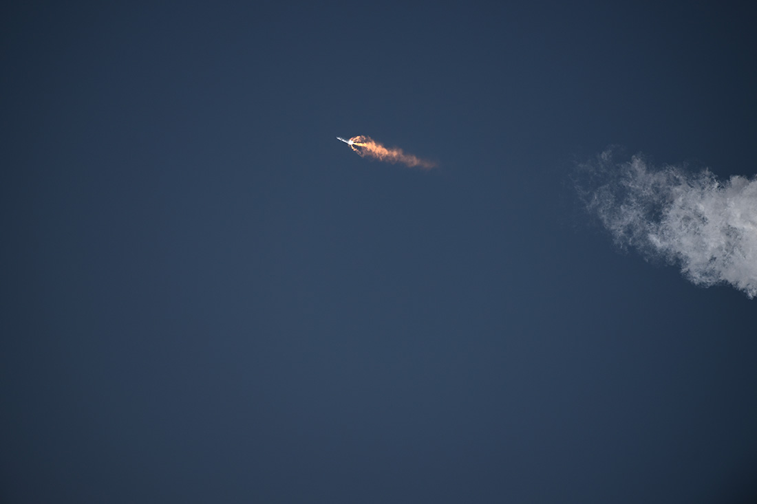 La fusée Starship de SpaceX explose en vol lors de son premier vol test