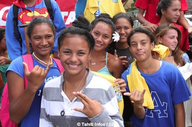 Va'a - Championnat de vitesse : le va'a à l'école, c'est possible.