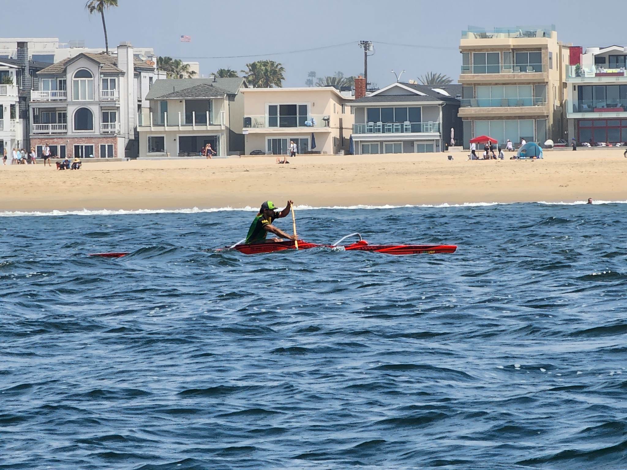Après sa victoire en Californie samedi, Steeve Teihotaata prévoit également de s'aligner fin mai à Hawaii à la Molokai Solo. (photo : Facebook Steeve Teihotaata)