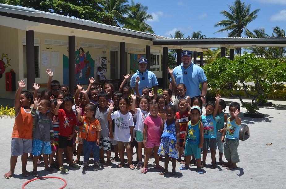HAO : la gendarmerie dispense une formation de permis cycliste au profit des élèves de maternelle.