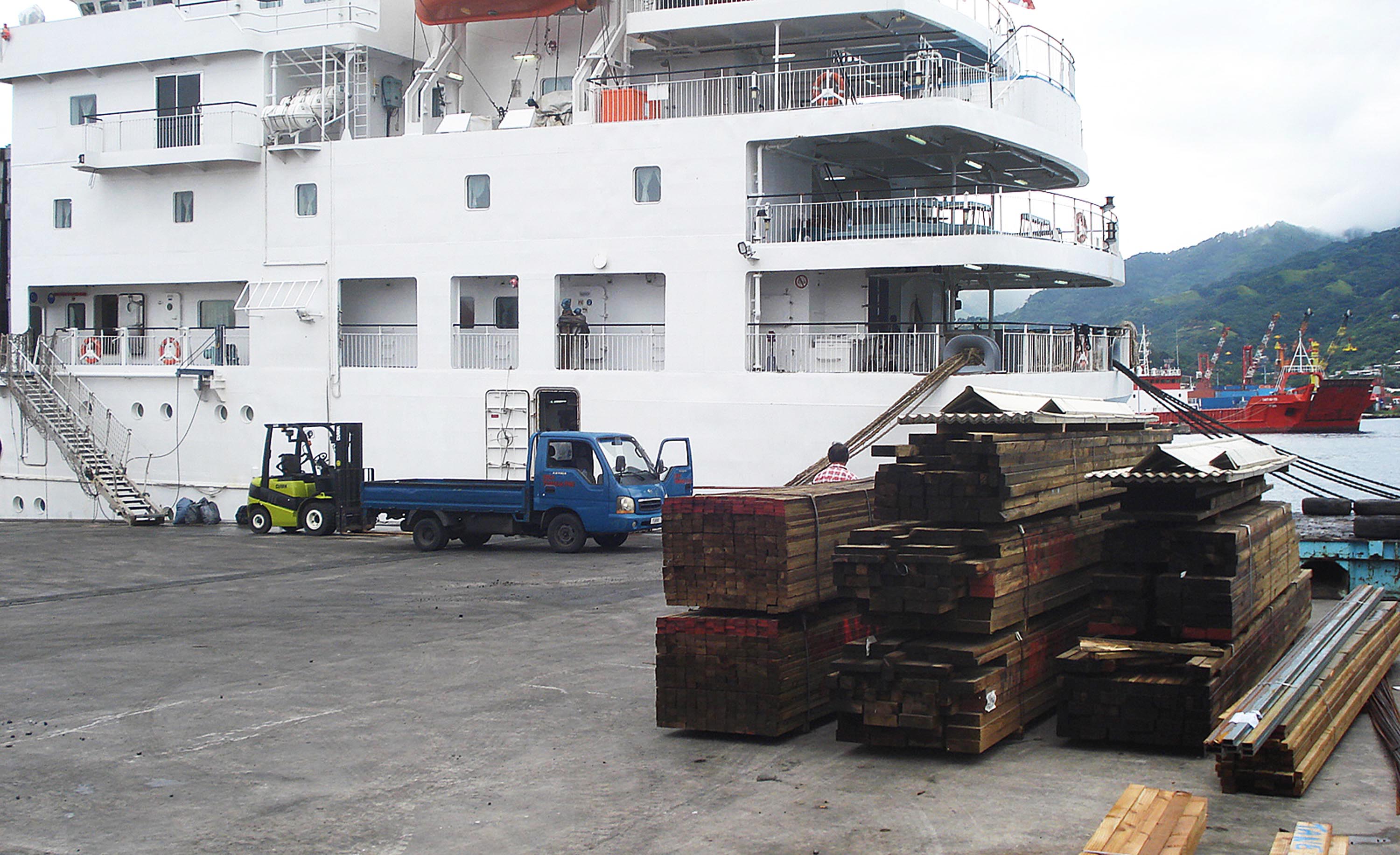 Départs des premiers kits fare OPH pour les îles de Bora Bora, Tahaa, Tubuai et des Marquises