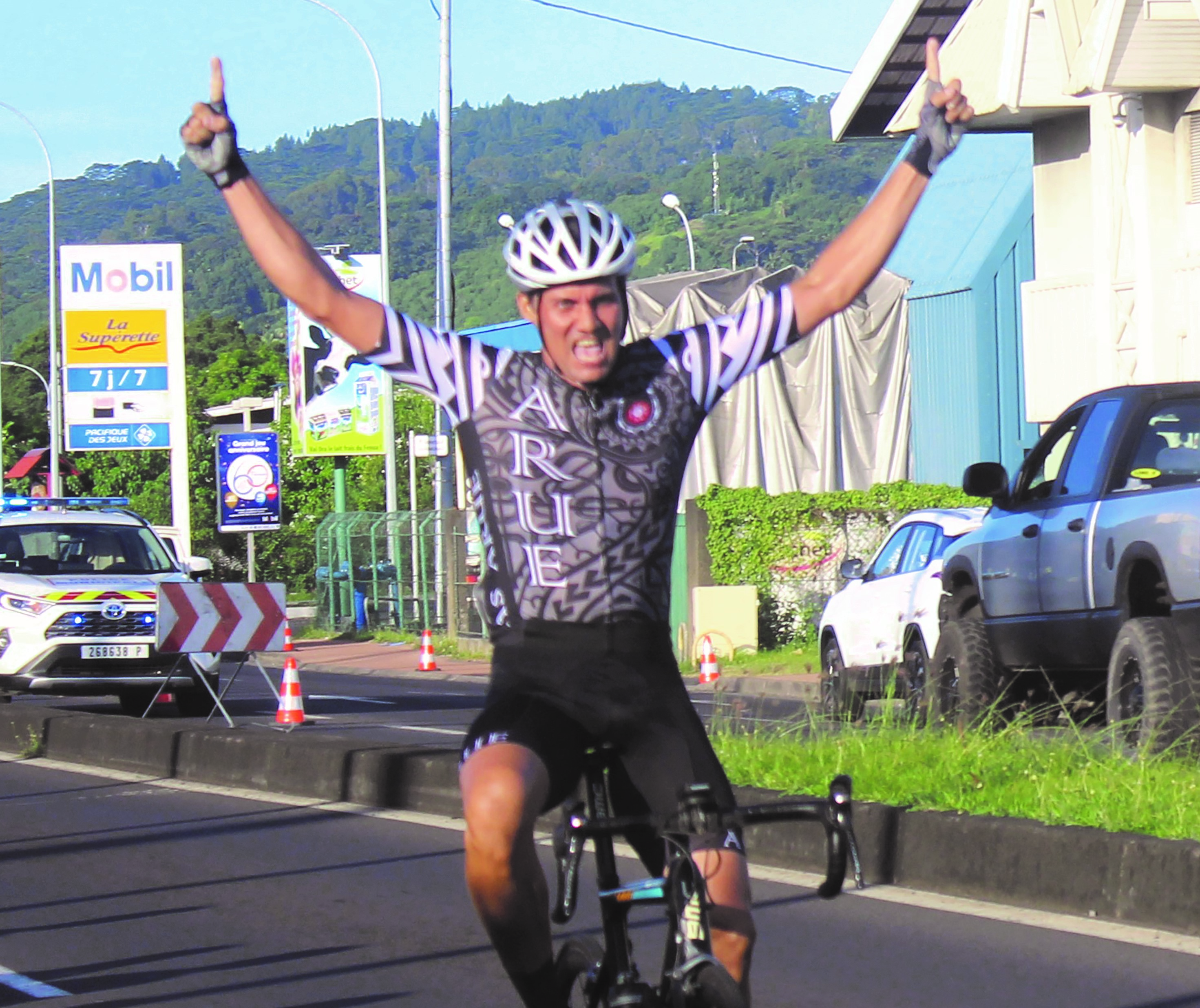 Patrick Costeux était costaud dans le final pour s’imposer en solitaire.