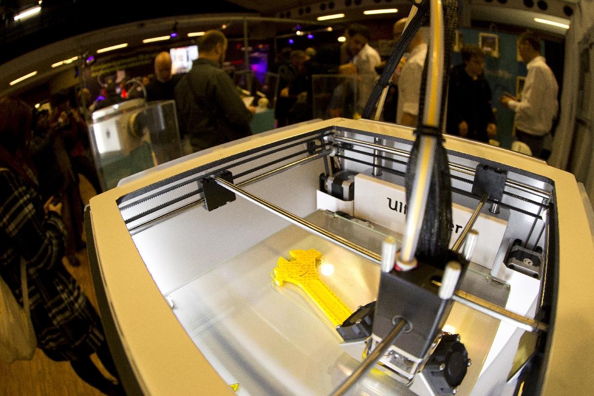 Une imprimante 3D exposée lors du "Salon 3D" à Paris Joel Saget  /  AFP/Archives