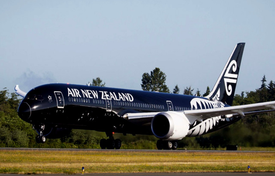 Un avion Boeing 787 d’Air New Zealand dans sa nouvelle livrée « All Blacks ».