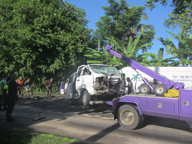 Un des véhicules est sorti du lieu de l'accident vers 7h50