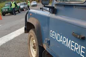 Tirs sur des gendarmes en N-Calédonie: un jeune majeur écroué