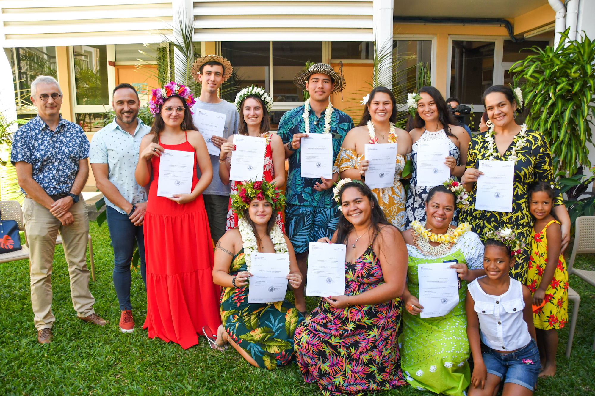 Les nouveaux infirmiers reçoivent leur diplôme d'État