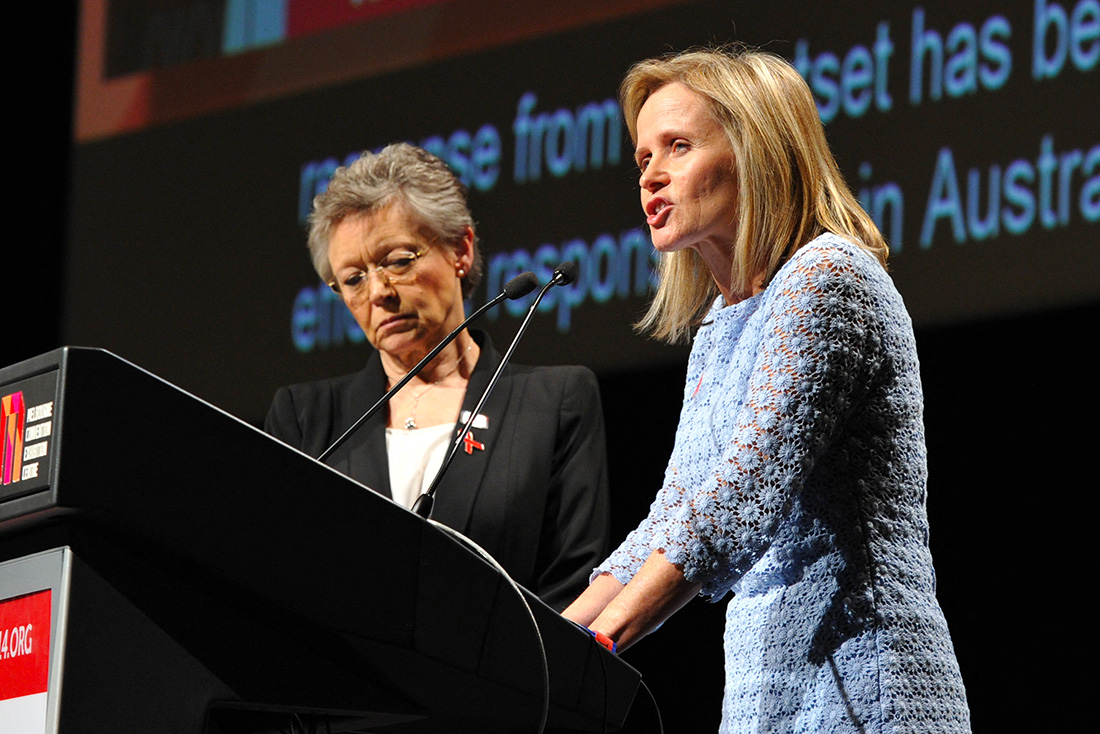 Cette longue rémission est "encourageante" mais "un seul virion [une particule virale infectieuse] peut entraîner un rebond du virus", a mis en garde Sharon Lewin, présidente de la Conférence de la société internationale du Sida. ESTHER LIM / AFP