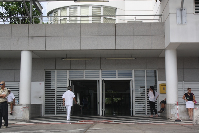 Les représentants du personnel de l'hôpital attendent une réponse favorable à leur demande. Si ce n'est pas le cas, ils pourraient déposer un préavis de grève.