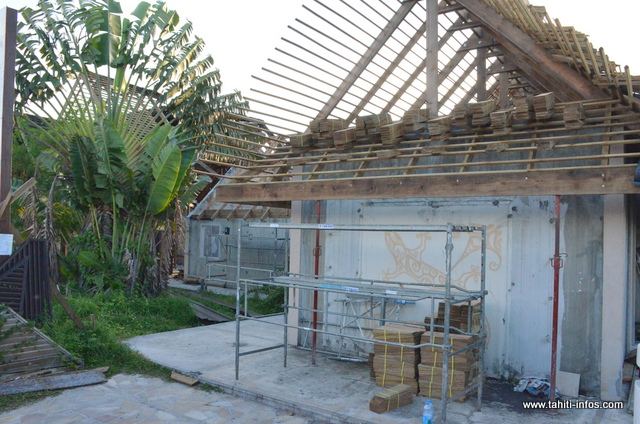 Les travaux de rénovation de l'ancien restaurant Quai des îles seront achevés en avril. Le Port autonome investit 50 millions Fcfp dans ce chantier.