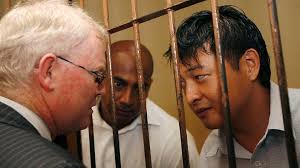 Indonésie/peine capitale: sursis pour deux Australiens, incertitudes pour d'autres étrangers