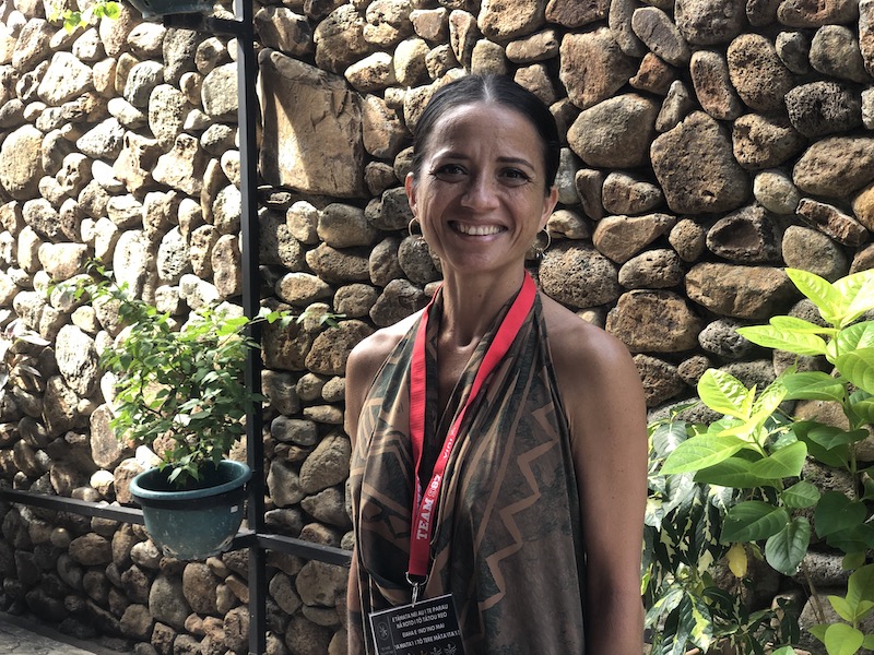 Hitihiti Hiro, responsable du département des activités permanentes à la Maison de la culture.