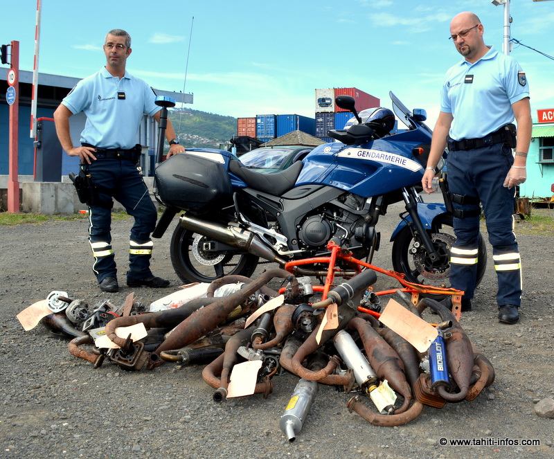 Deux-roues modifiés : 15 kits moteurs détruits par la gendarmerie