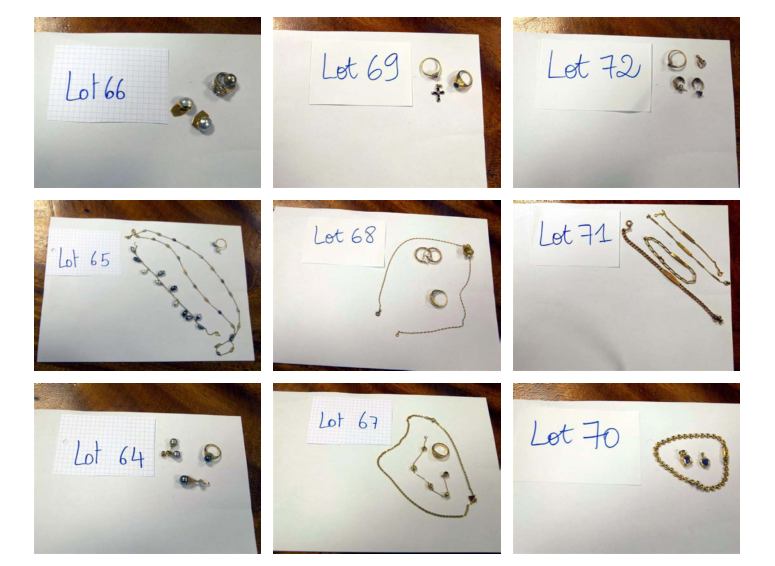 Le lot 68 est composé d'un ensemble de collier, de boucles et d'une bague.