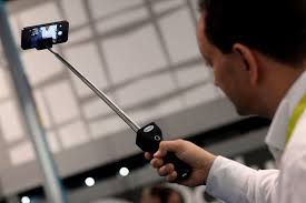 Les "bras pour selfie" désormais bannis des musées nationaux de Washington