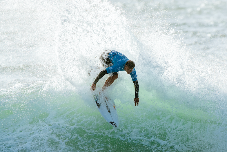 Kauli Vaast en mission au Portugal, afin d'entretenir l'espoir d'une qualification pour le World Tour.