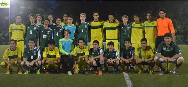 Rencontre conviviale avec de jeunes étudiants-footballeurs américains