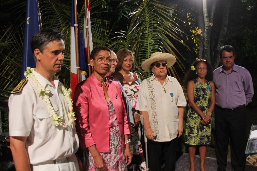 Médaille du mérite: Quatre personnalités locales décorées par la Ministre