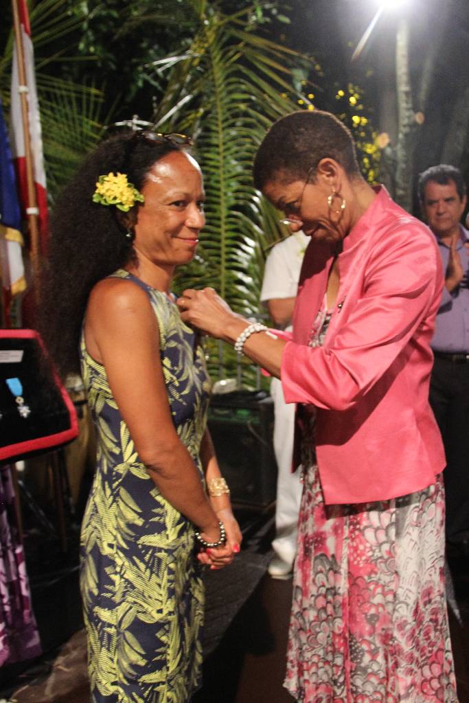 Médaille du mérite: Quatre personnalités locales décorées par la Ministre