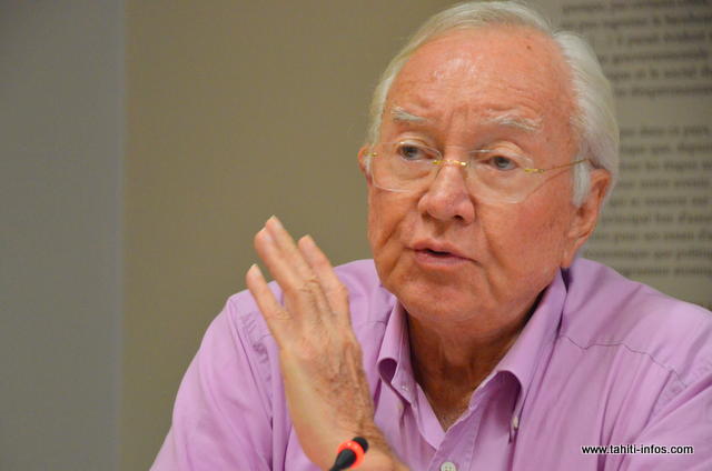 Dans le procès du SED, Gaston Flosse devra répondre cette semaine des délits d'atteinte à la vie privée et de détournement de biens publics