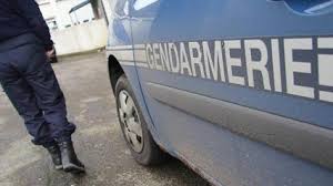 Taha'a: Ivre, il joue au "toreador"  avec les voitures et se fait "shooter"