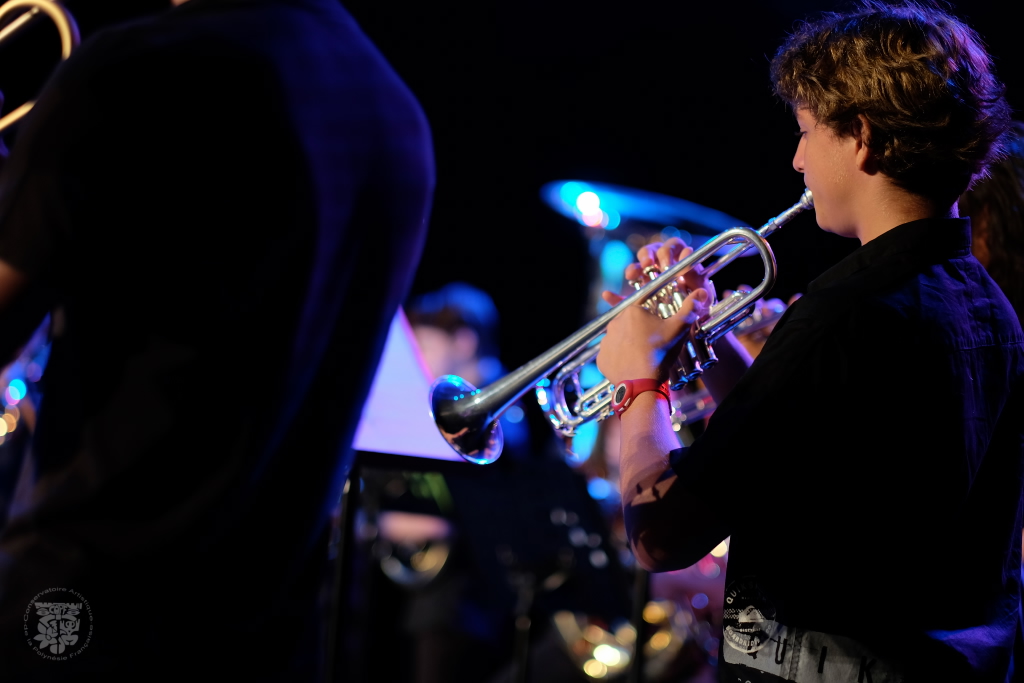 Le concert devrait durer une heure et 20 minutes.