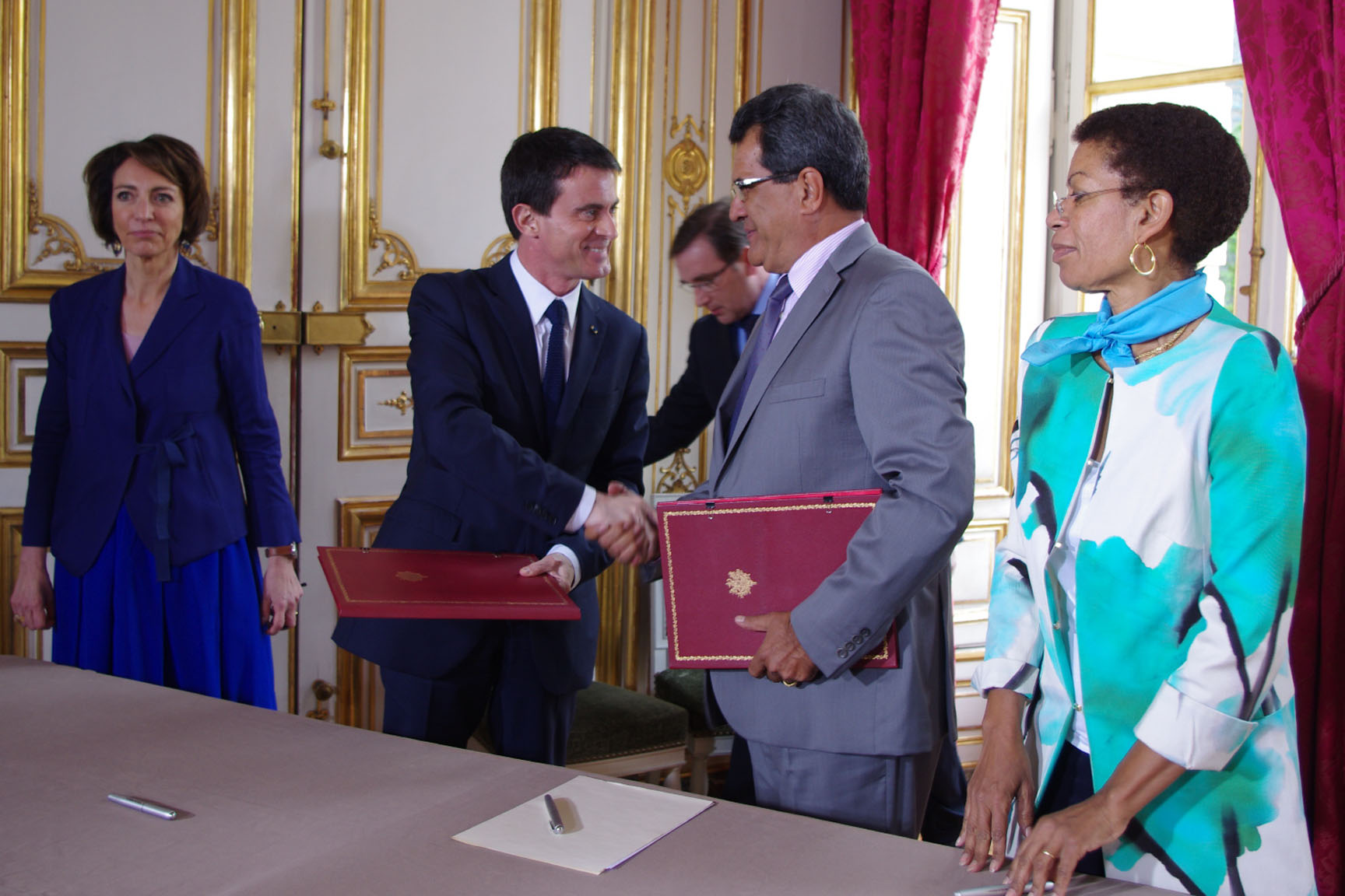 Dans cette convention, l'Etat va participer à hauteur de 12 millions d'euros dans les budgets 2015, 2016 et 2017, soit environ les deux tiers du déficit actuel.