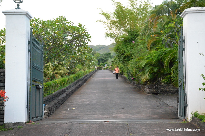 Le Tahoera'a convoque ses instances dirigeantes pour entériner le principe de la "démission d'office" du parti. Deux assemblées sont prévues ce jeudi à Erima au domicile de Gaston Flosse.