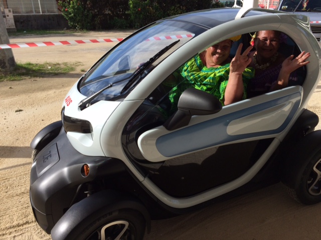 Bora Bora lance son parc de véhicules électriques