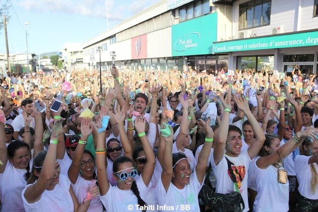 Miss Tahiti : Les candidates 2015 présentées à la ‘Color Fun Run’