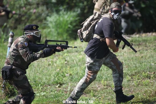 Une journée d'Airsoft avec hélico et plus de 120 joueurs à Punaauia