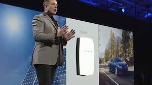 Tesla lance une batterie pour "transformer l'énergie mondiale"