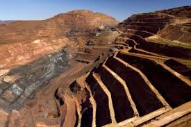 Budget: l'Australie annonce un plan d'aide aux PME pour accompagner le déclin minier