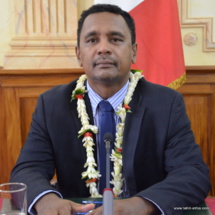 Facebook : Attention Tearii Alpha ne vous demande pas d'argent !