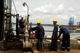 Des négociants en pétrole victimes de fraude sur internet