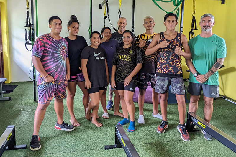 Des collégiens de Nuku Hiva en route pour le championnat de France d’aviron indoor