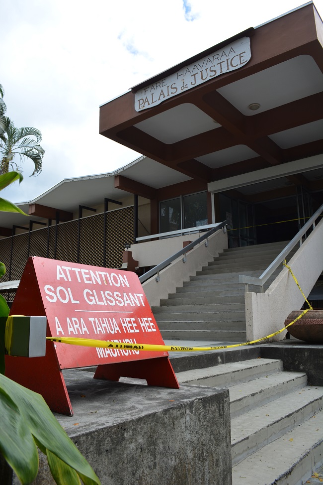 Près de 30 millions de francs détournés au tribunal